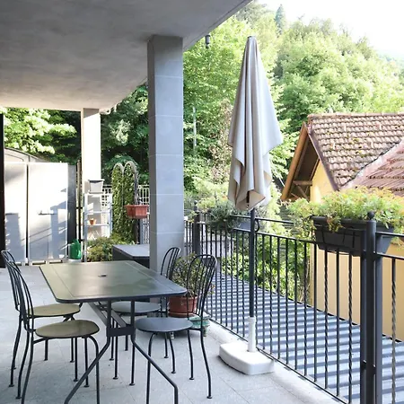 아파트 View - Luminosa Casa Con Piscina E Terrazza 포그나나 라리오